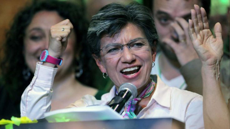 Kolombiya'da ilk kadın ve LGBTi+ belediye başkanı seçildi