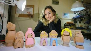 Ahşap oyuncaklara Anadolu masallarıyla hayat veren genç tasarımcı