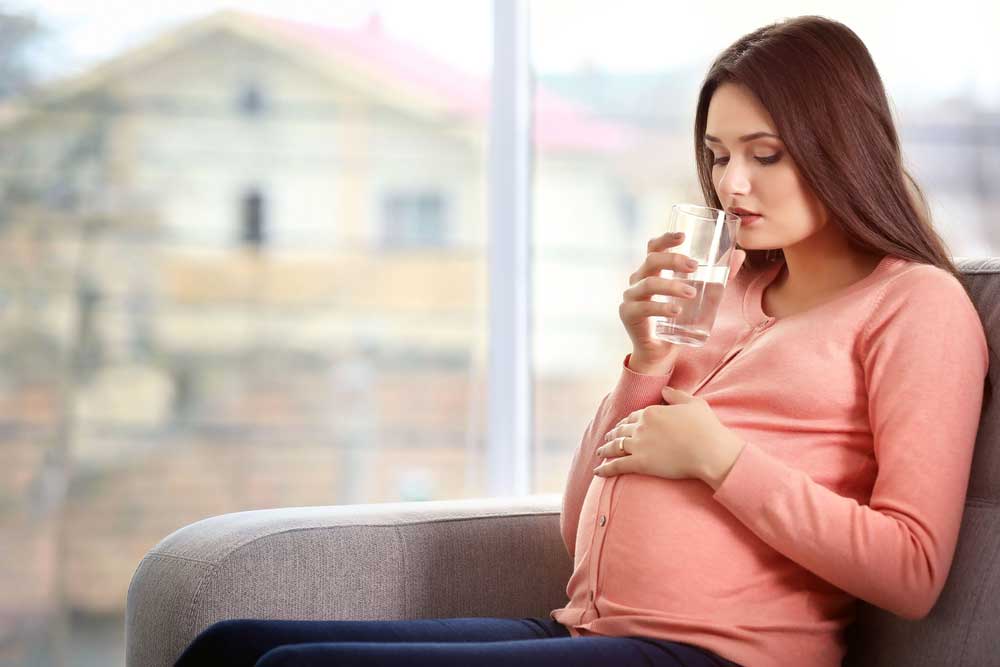 Koronavirüs hamilelerde daha mı ağır seyrediyor?