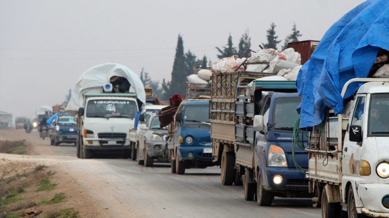 BM'den uyarı: 700 bin Suriyeli Türkiye sınırına ilerliyor