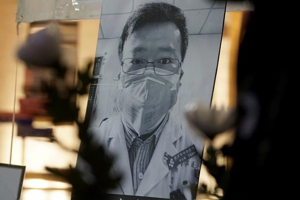 Koronavirüsü ilk kez dünyaya duyuran Çinli gazeteciler birer birer ortadan kayboluyor