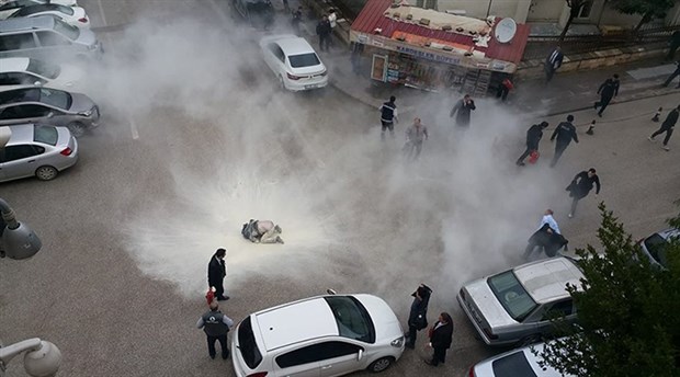 Uzun Süredir İşsizdi 'Çocuklarım aç' diyerek Valilik önünde kendini yaktı