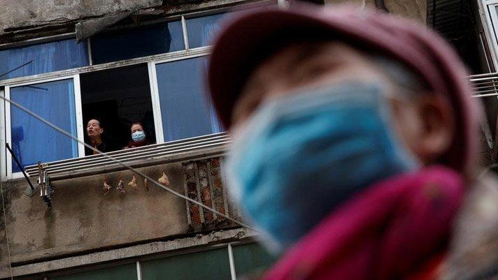 Çinli kadın tecavüzden ‘Bana Koronavirüs bulaştı’ diyerek kurtuldu 1 corona-virus-reuters-haber