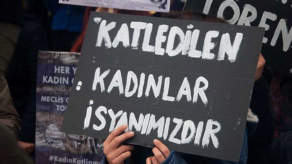 '2020 yılında en az 297 kadın katledildi, 161 kadın da şüpheli şekilde öldü'