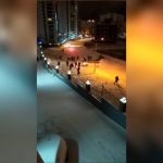 KARDA KAYAN ARAÇLARIN KAZA ANLARI ÇIĞLIK ÇIĞLIĞA KAMERADA SAMSUN SOKAKLARI BUZ PİSTİ GİBİ