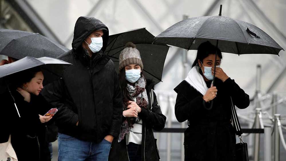Fransa'da koronavirüs önlemi: Tüm okullar kapatılacak