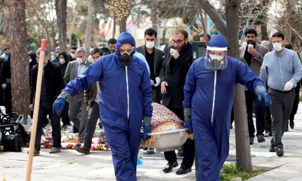 İran'da sahte içkiden zehirlenerek ölenlerin sayısı 255'e çıktı