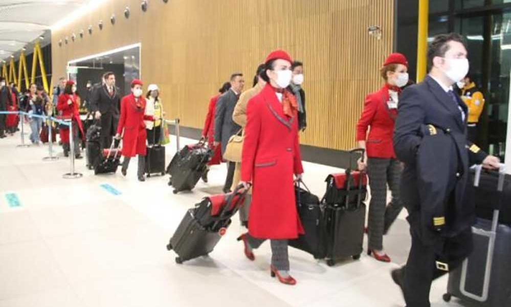 Cumhurbaşkanlığı genelgesiyle yurt dışına çıkışlar durduruldu 4 yurt-dısına-cikislar-durduruldu