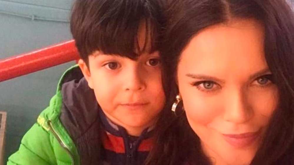 Ebru-Şallı'nın-acı-günü...-Oğlu-Pars-hayatını-kaybetti