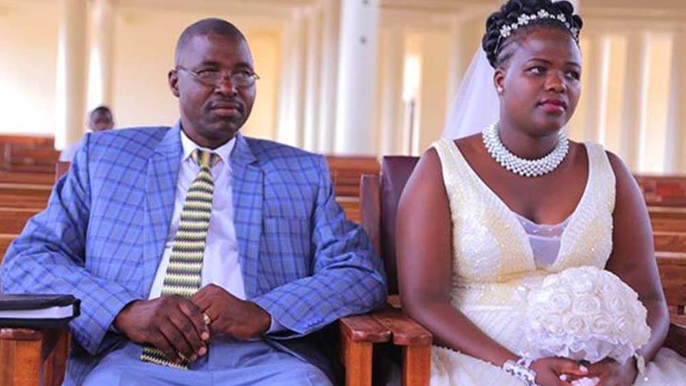 Koronavirüsü-fırsata-çevirden-damat-85-dolara-düğün-yaptı