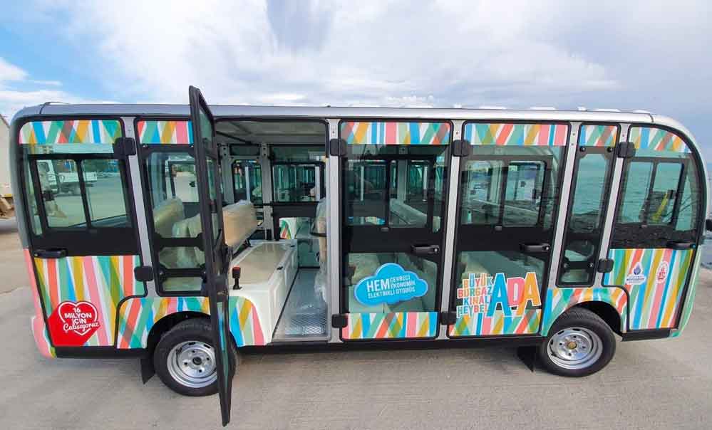 Adalar'da kullanılacak elektrikli araçlar görüntülendi