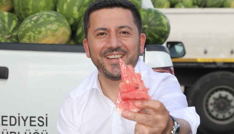Nevşehir-Belediye-Başkanı-Arı,-'LGS’ye-girecek-öğrencilere-karpuz-ikram-edeceğiz'