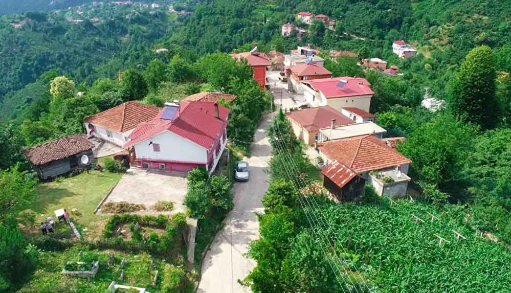 Ordu'daki-132-haneli-mahallede-herkesin-soyadı-aynı