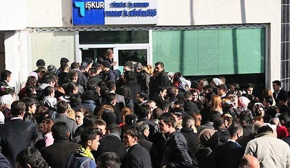 Ağustos ayı işsizlik rakamları açıklandı 4 TÜİK--İşsizlik-oran-yüzde-13.2'ye-geriledi