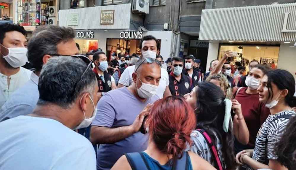 Pınar-Gültekin-için-yürüyen-kadınlara-polis-saldırısı--Darp-edilip-yerlerde-sürüklendiler
