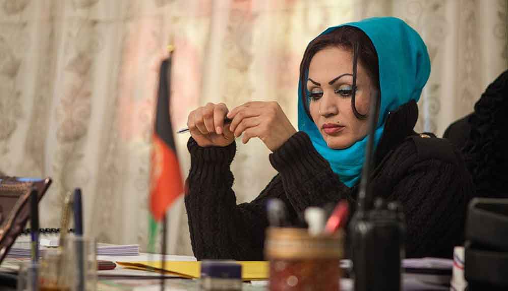 Afganistan'ın-ilk-kadın-yönetmeni-Saba-Sahar,-Kabil'de-silahlı-saldırıda-vuruldu
