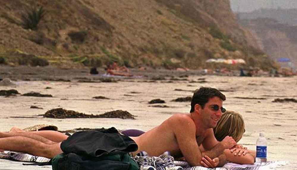 Fransız-çıplaklar-kampında-Covid-19-salgını