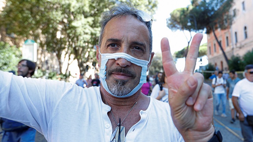 İtalyan belediye başkanı, 'lüzumsuz maske kullananlara' para cezası verilmesini istedi