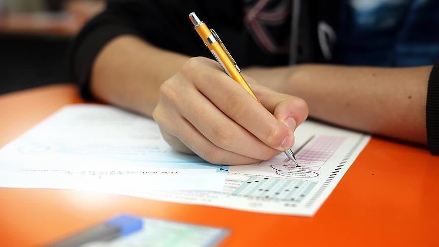 KPSS’de isyan ettiren iddia: Coronalılar aynı okulda sınava girdi, gözetmenlere haber verilmedi