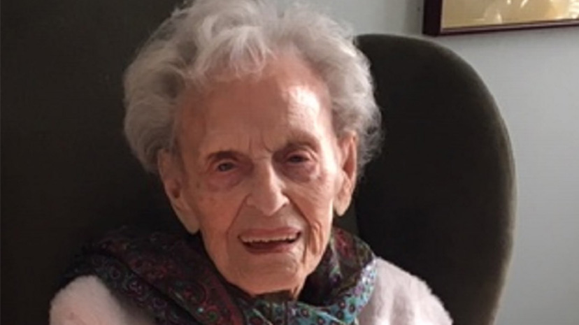 102 yıllık ömründe iki virüsü de yenen kadın