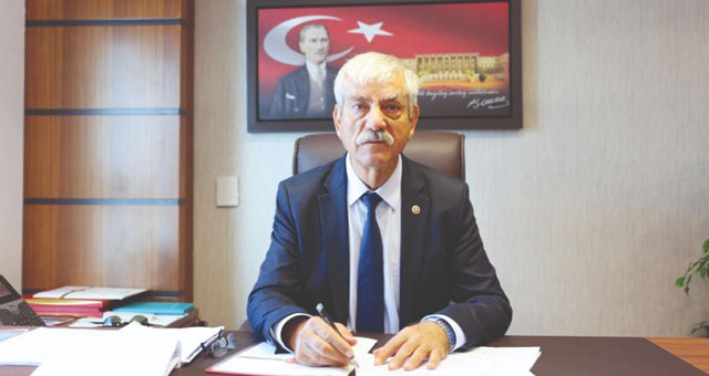 Korkunç iddia: “Kedilere benzin döküp ormanları yakıyorlar”