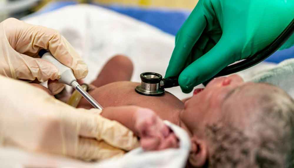 14-yaşındaki-kız,-yeni-doğurduğu-bebeği-dondurucuya-koydu