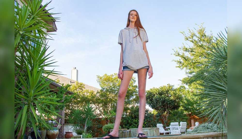 ABD’li genç kız dünyanın en uzun bacaklarına sahip kişi olarak Guinness'e adını yazdıracak