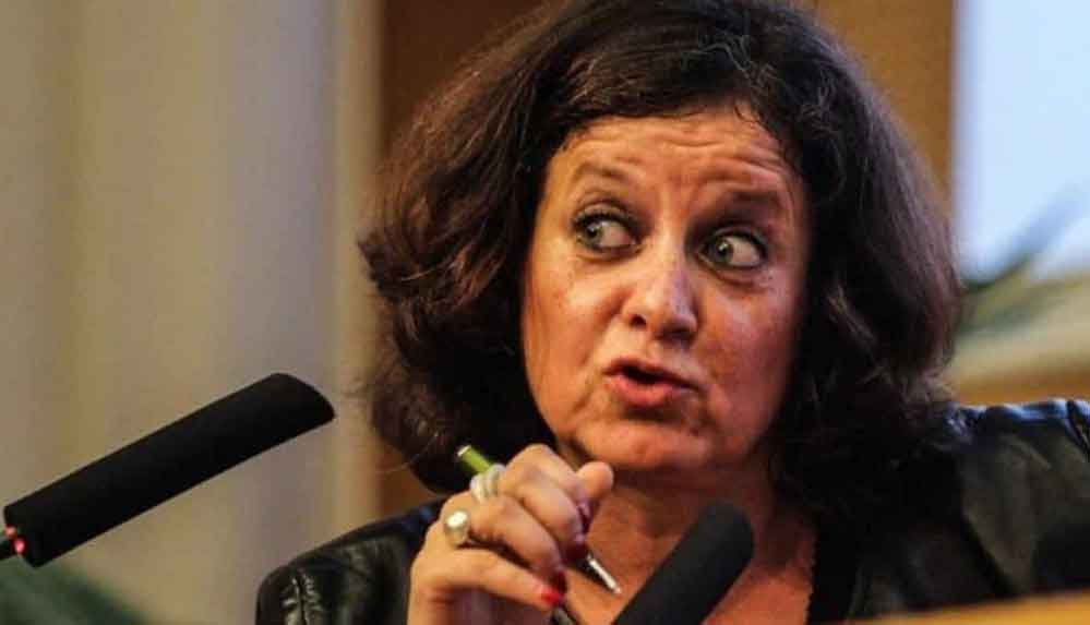 Fransız-feminist-gazeteci--Başörtüsü,-Fransa-düşmanlarının-üniforması