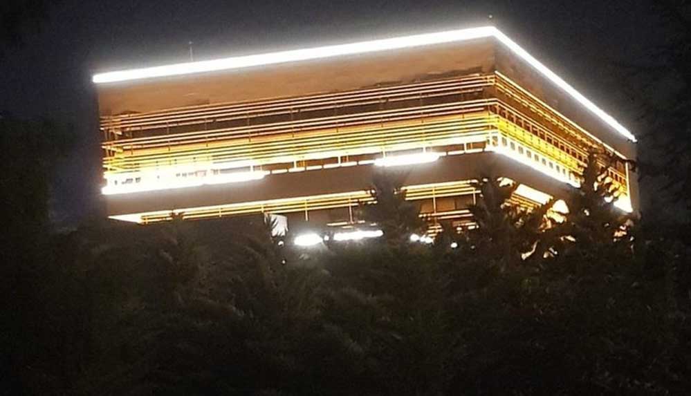 İçişleri-Bakanlığı-ve-AYM-üyesinin-'ışıklı'-tweetleri