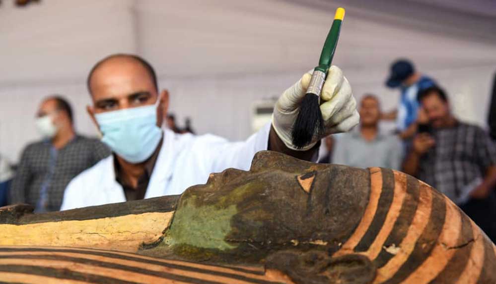 Mısır'da 2 bin 500 yıllık 59 tabut bulundu