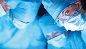 Tıp dünyası endişeli: Böyle giderse memlekette cerrah kalmaz