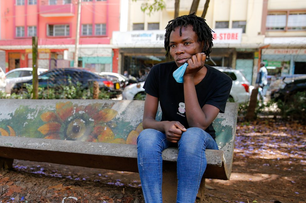 Evsiz annelerden çalınan bebekler karaborsada satılıyor!