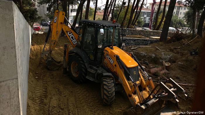 Tekirdağ Valiliği'nden "şehitlikteki kemikler zarar görmedi" açıklaması