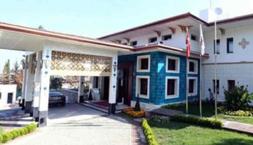 8 milyon lira harcanarak sıfırdan yaptırılan konut, yeniden tadilata alındı