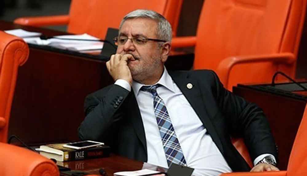 AKP'li eski vekil Mehmet Metiner, Koronavirüs'e yakalandığını açıkladı