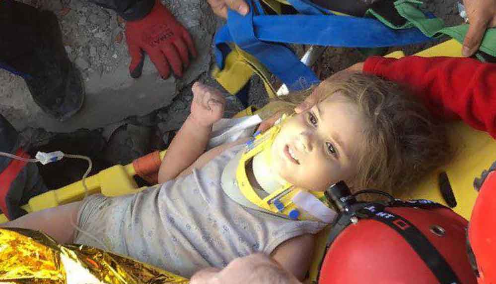 Ayda'yı kurtaran AFAD görevlisi: Evladımı öper gibi öptüm, kendimi tutamadım