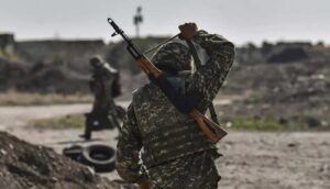 Azerbaycan: Ermenistan ordusu, Dağlık Karabağ’da bazı bölgelerde kayıplar verip geri çekildi