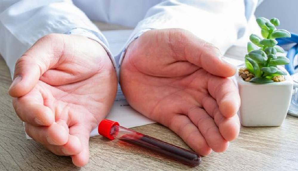 Demir eksikliği mide kanseri belirtisi olabilir