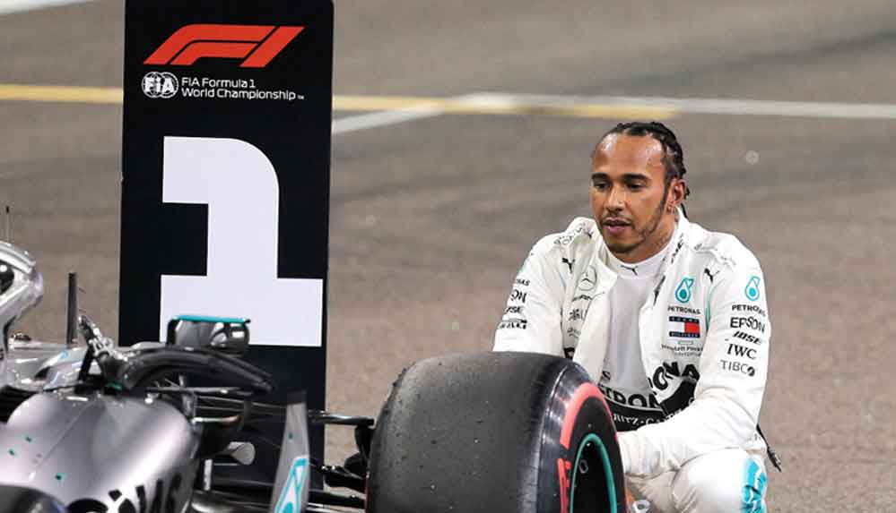 Lewis Hamilton koronavirüse yakalandı