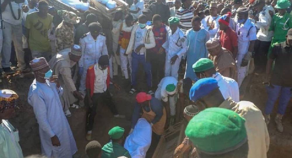 Nijerya’da en az 43 tarım işçisi boğazları kesilerek öldürüldü