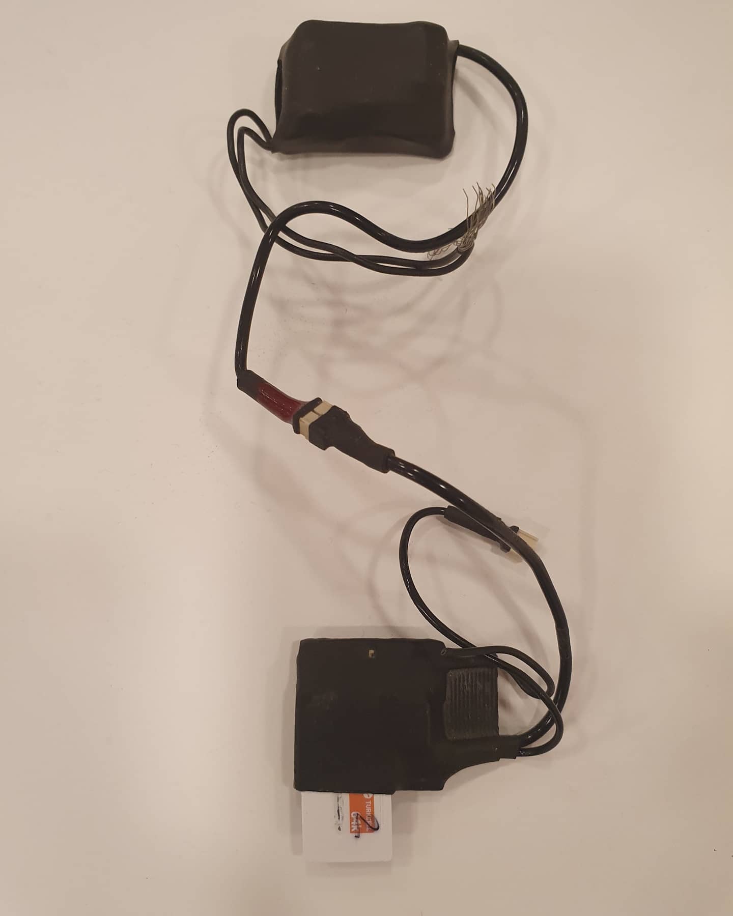 HDP binasında dinleme cihazları bulundu