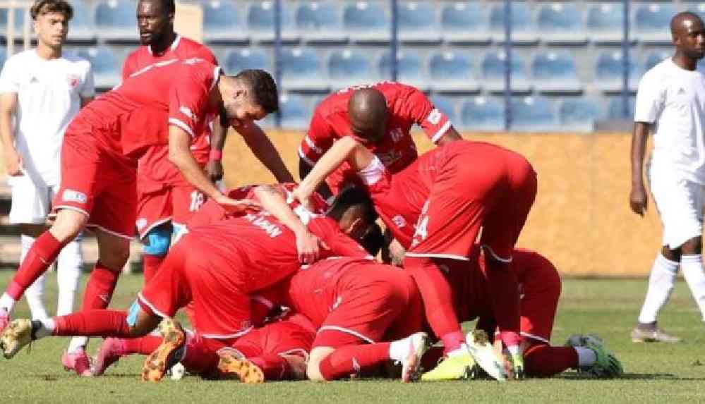 21 futbolcudan 19'u koronavirüs!