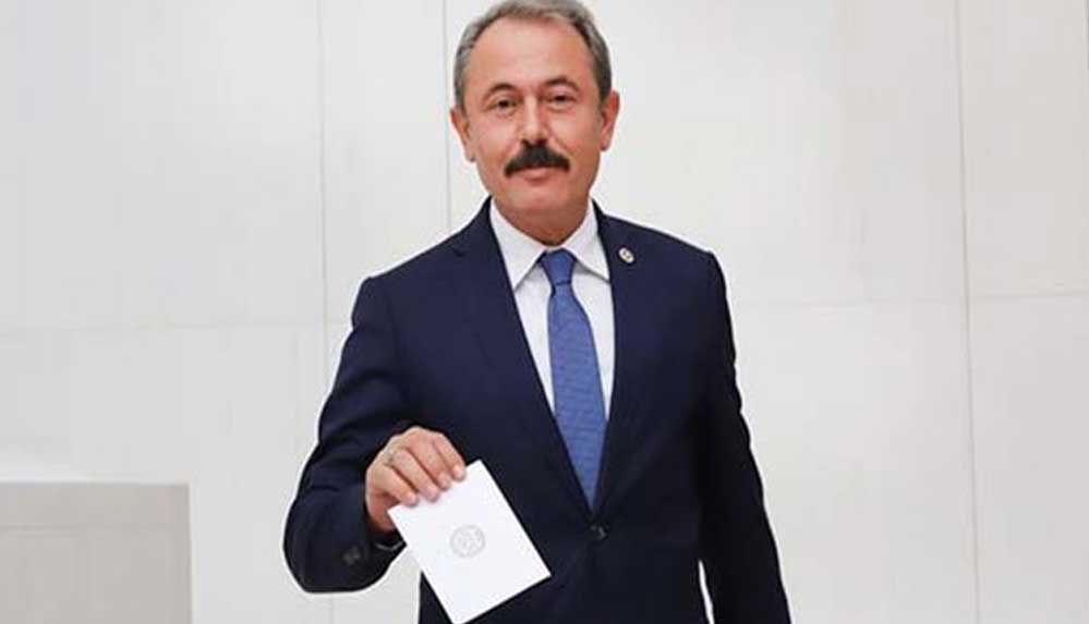AKP'li vekilden skandal sözler: Kuru ekmek yiyorlarsa aç değiller
