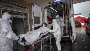Ambulans çalışanları: Vakalara yetişilemediği için ölenler oldu