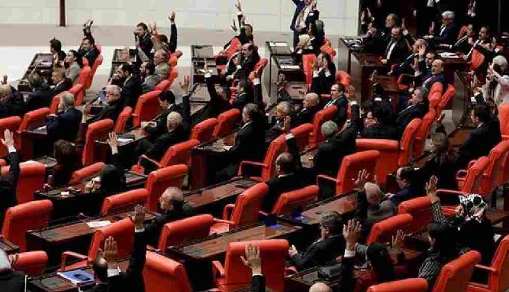 Bir araştırma daha AKP ve MHP oylarıyla reddedildi