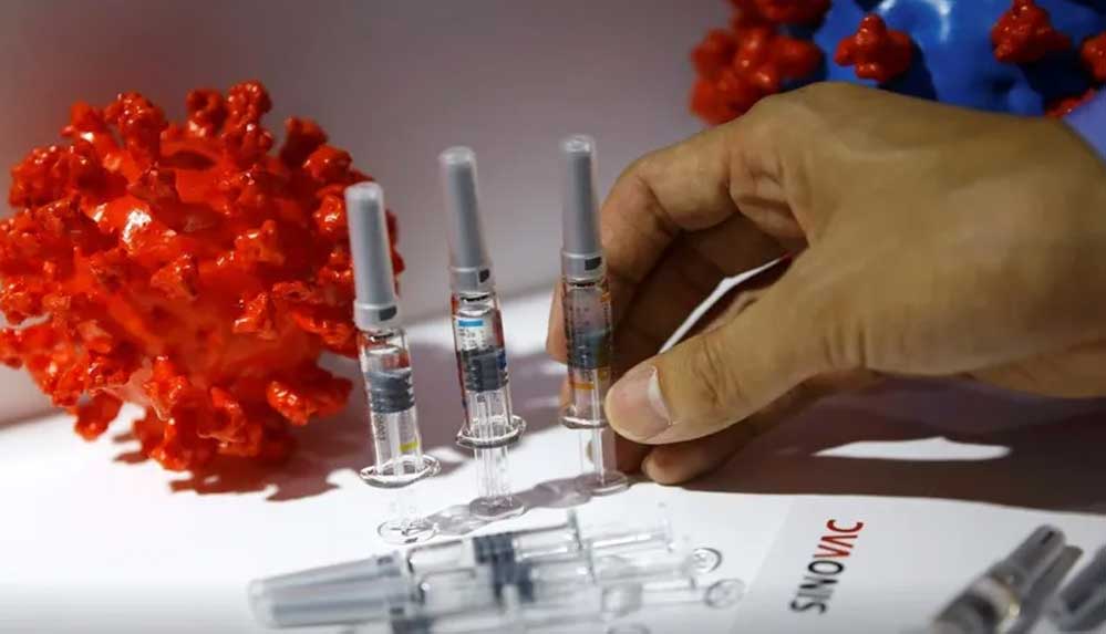 Çinli-uzman--Aşının-koruma-oranı-yüzde-90'a-ulaşsaydı-açıklama-ertelenmezdi