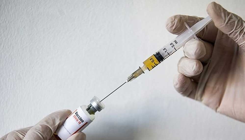 Habertürk yazarı Sarıkaya: Aşı yarın geliyor