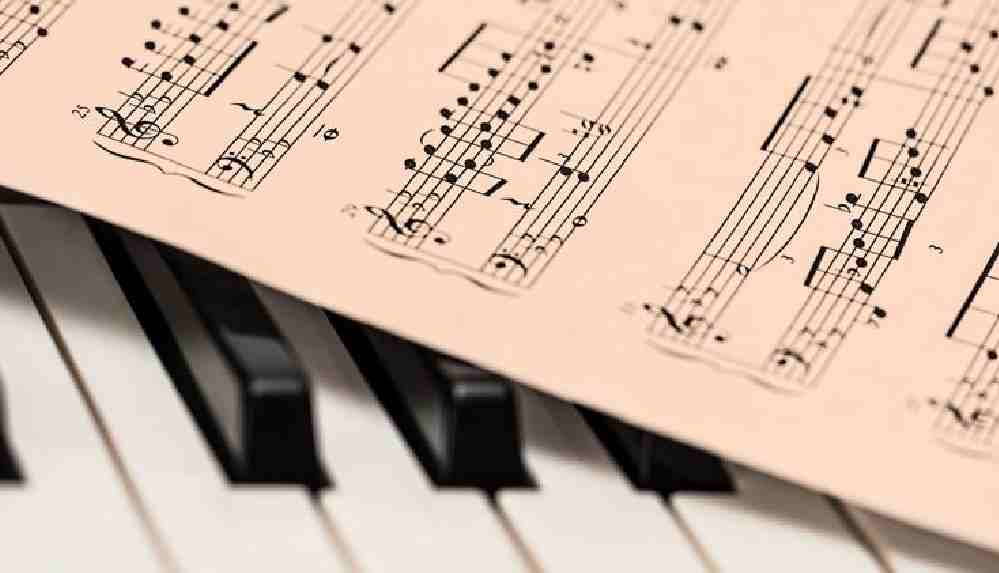 Hastanın nabzını dinlediler, İspanyolca şarkı duydular