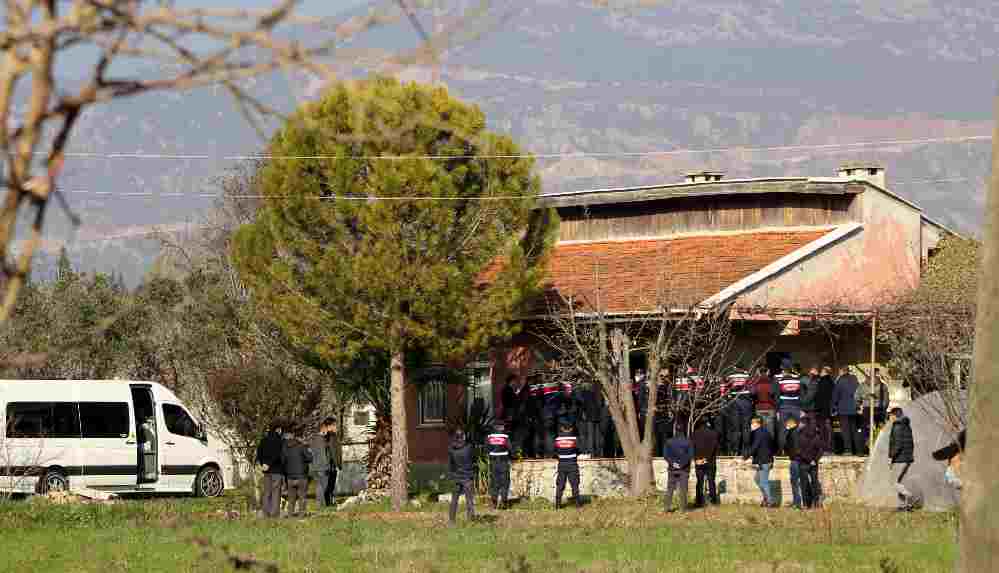 Pınar Gültekin cinayetinin işlendiği bağ evinde keşif yapıldı