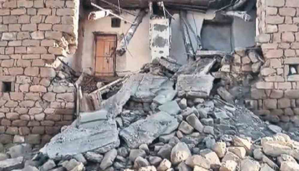 Siirt'teki depremde 737 hasarlı bina tespit edildi